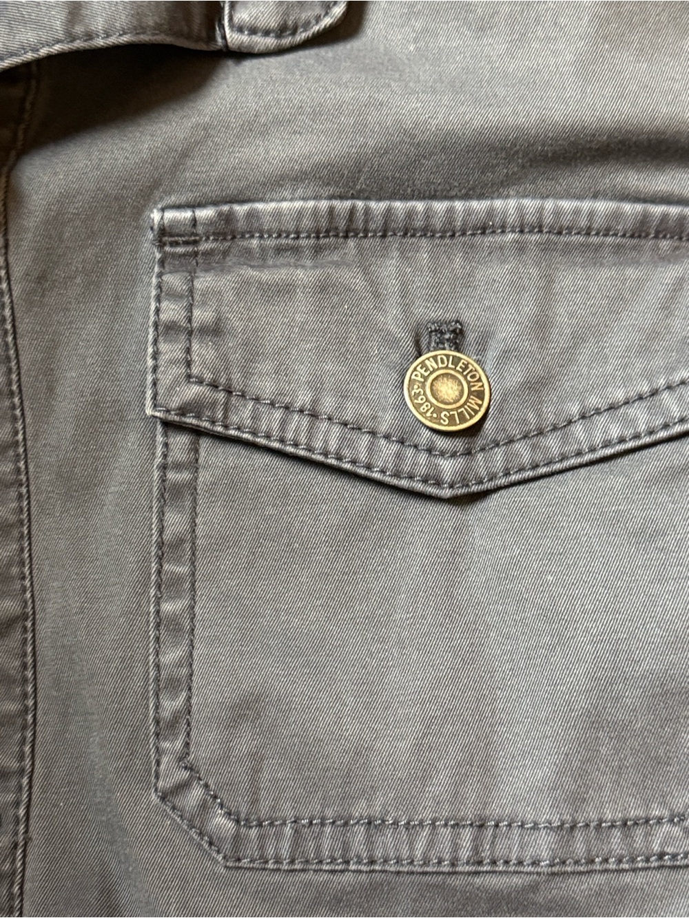 Pendleton Women's Cotton Utility Jacket - Picture 6 of 8